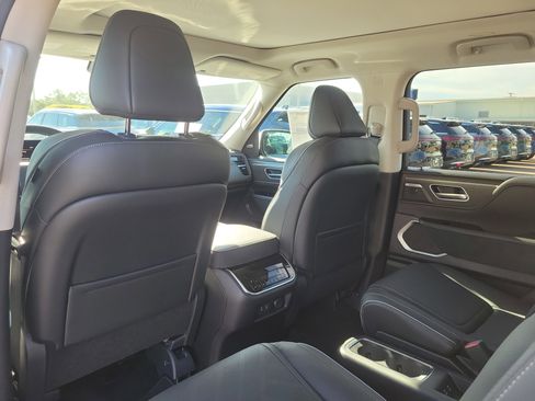 New 2026 INFINITI QX80 Luxe w/ Cargo Package image 11