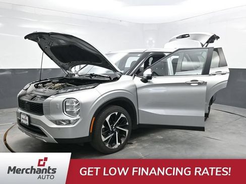 Used 2024 Mitsubishi Outlander SE AWD/4WD image 46