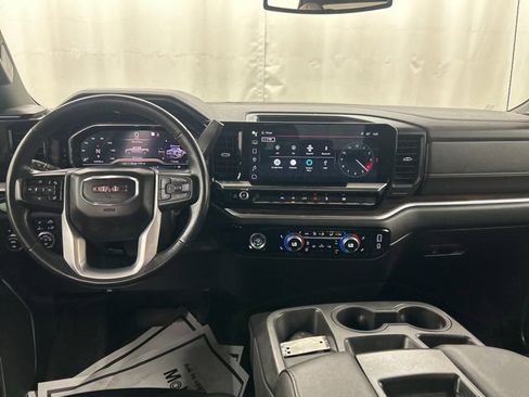 Used 2022 GMC Sierra 1500 SLT image 24