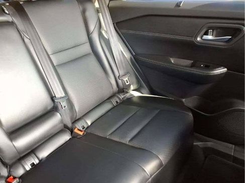Certified 2024 Nissan Rogue SV w/ SV Premium Package FWD image 18