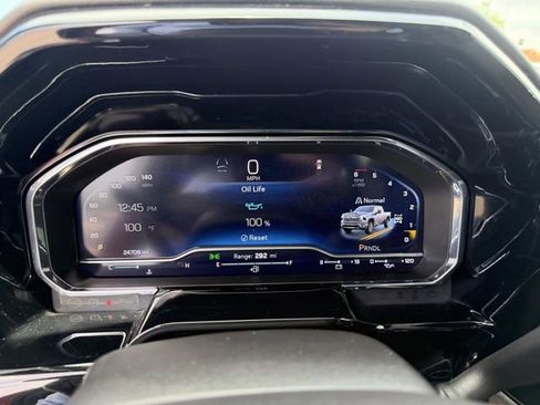 Used 2024 Chevrolet Silverado 2500 High Country w/ High Country Premium Package AWD/4WD image 35