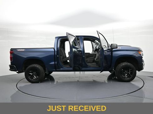 Used 2023 Chevrolet Silverado 1500 Custom Trail Boss AWD/4WD image 30