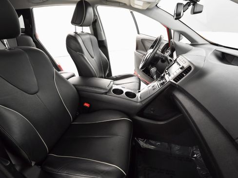 Used 2015 Toyota Venza Limited image 26