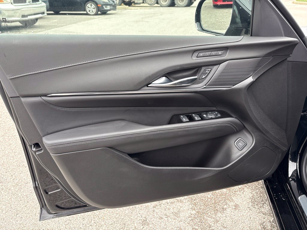Used 2026 Cadillac CT4 Premium Luxury RWD image 9