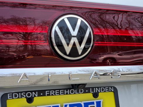 New 2026 Volkswagen Atlas Cross Sport SE AWD/4WD image 19