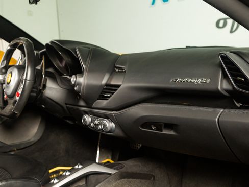 Used 2016 Ferrari 488 GTB image 16