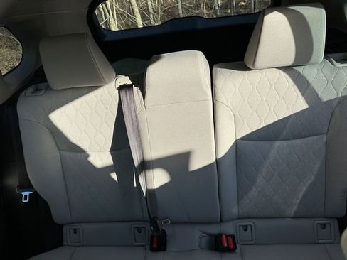 Certified 2025 Toyota Corolla Cross L image 37