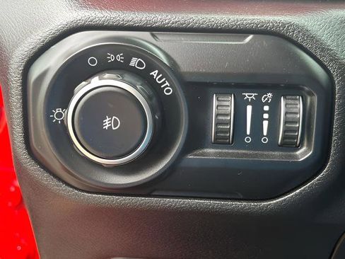 Used 2021 Jeep Wrangler Unlimited Rubicon AWD/4WD image 21