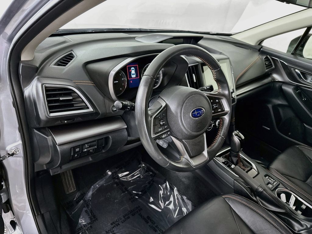Used 2019 Subaru Crosstrek 2.0i Limited w/ Moonroof Package w/Navigation AWD/4WD image 14