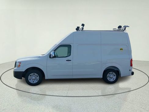 Used 2018 Nissan NV 2500 SV RWD image 11