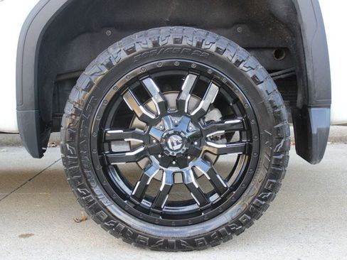 Used 2023 GMC Sierra 1500 Denali Ultimate AWD/4WD image 36
