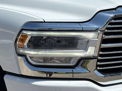 Used 2024 RAM 2500 Laramie AWD/4WD image 4