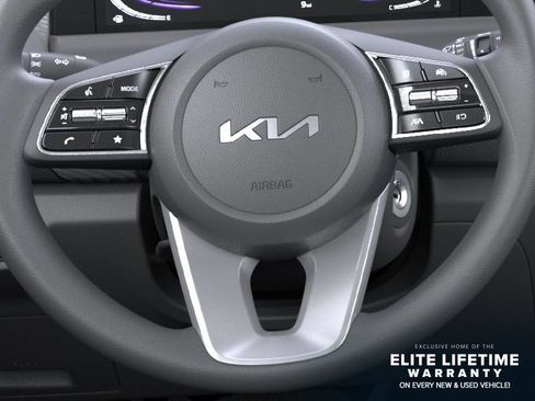 New 2026 Kia Seltos LX FWD image 23
