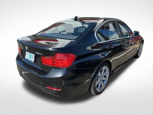 Used 2015 BMW 320i xDrive Sedan image 8