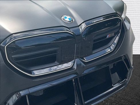 Used 2025 BMW M5 w/ Executive Package AWD/4WD image 28