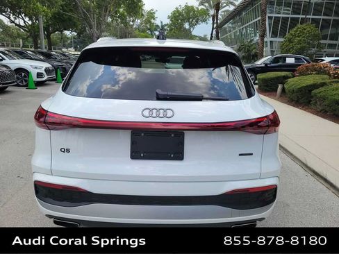 Certified 2025 Audi Q5 Premium w/ Convenience Package AWD/4WD image 13