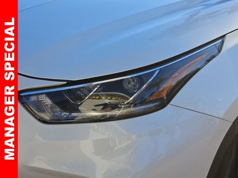 Used 2022 Toyota Highlander Limited image 35