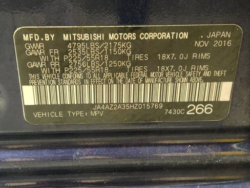 Used 2017 Mitsubishi Outlander ES AWD/4WD image 33