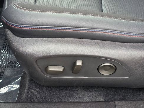 Used 2025 Chevrolet Equinox EV RS w/ Active Safety Package 3 image 26