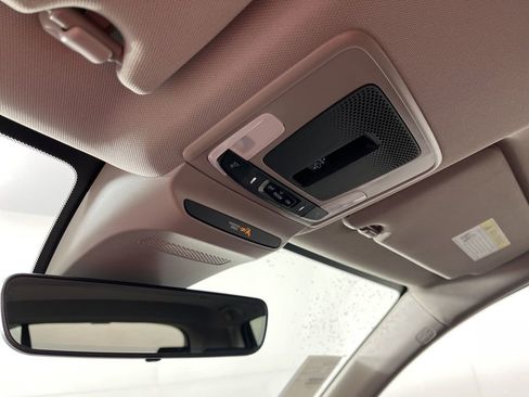 New 2026 Honda HR-V EX-L image 23