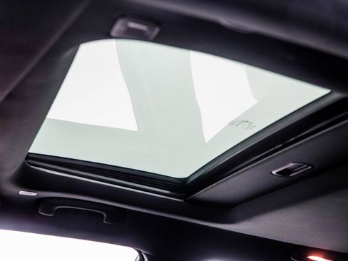 Used 2021 Dodge Charger SRT Hellcat w/ Harman/Kardon Audio Group image 40