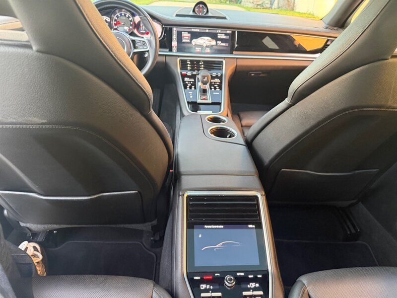 Used 2017 Porsche Panamera 4 AWD/4WD image 16