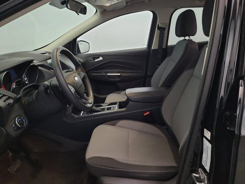 Used 2017 Ford Escape SE w/ Equipment Group 201A AWD/4WD image 17