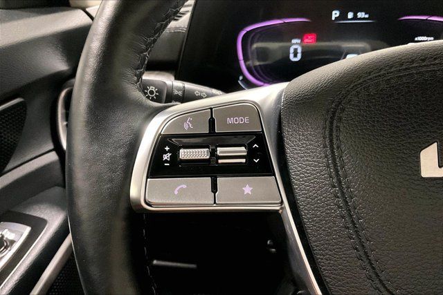Used 2024 Kia Telluride EX w/ EX Captain's Chair Package AWD/4WD image 18