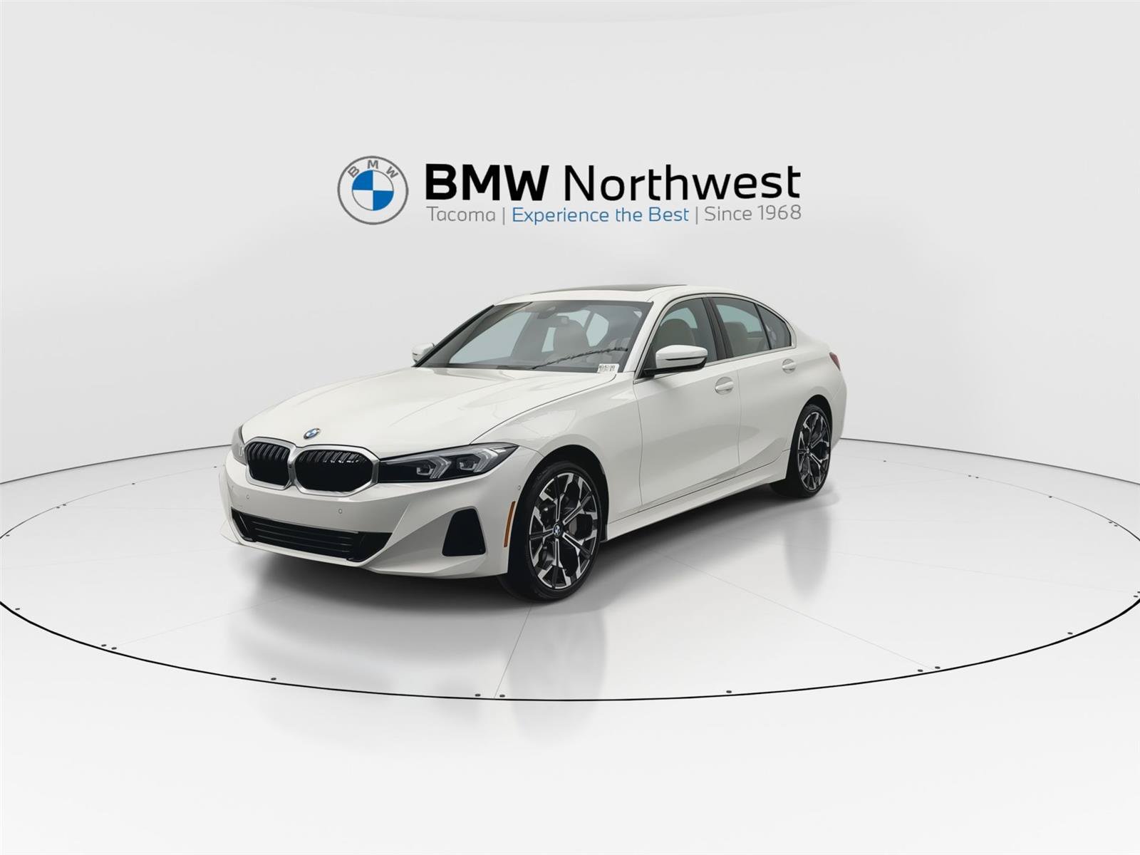 Used 2026 BMW 330i xDrive Sedan w/ Parking Assistance Package AWD/4WD image 9