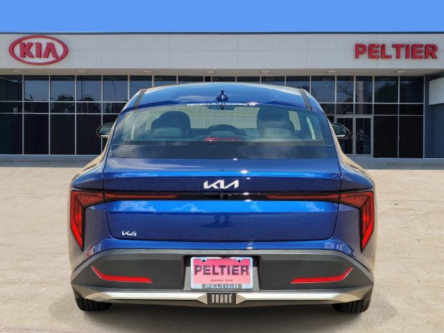 New 2026 Kia K4 FWD image 4