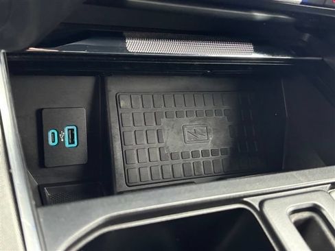 Used 2022 Ford F150 Platinum w/ Equipment Group 701A High AWD/4WD image 30