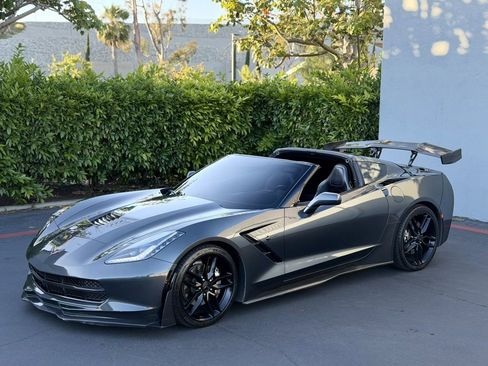 Used 2019 Chevrolet Corvette Stingray Coupe w/ Carbon Flash Badge Package image 3