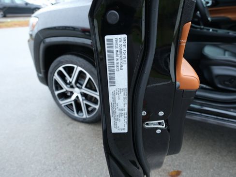 Used 2024 Jeep Compass Limited w/ Elite Group image 37