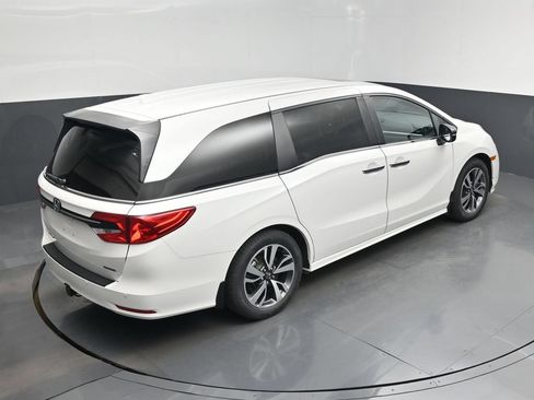 Used 2021 Honda Odyssey Touring image 24