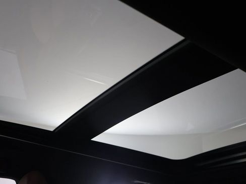 New 2025 Mitsubishi Outlander SEL image 28