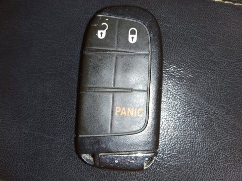 Used 2020 Jeep Compass Sport image 32