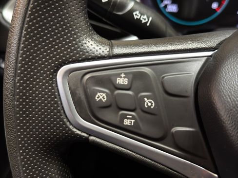 Used 2022 Chevrolet Malibu LT image 20