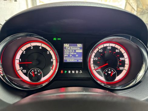 Used 2016 Dodge Grand Caravan R/T FWD image 19