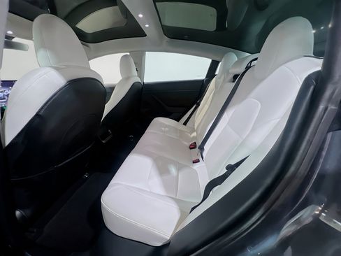 Used 2023 Tesla Model 3 Standard Range RWD image 17