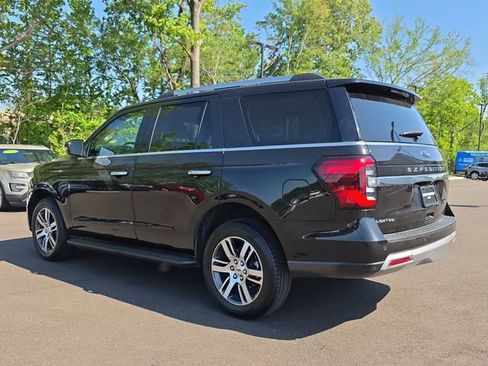 Used 2024 Ford Expedition Limited RWD image 3