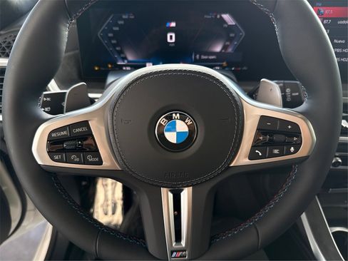 New 2026 BMW X7 M60i w/ Executive Package image 23