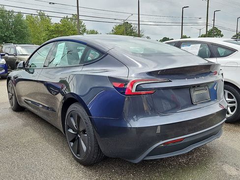 Used 2024 Tesla Model 3 Standard Range RWD image 4