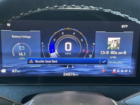 Used 2025 Chevrolet Traverse LT FWD image 25