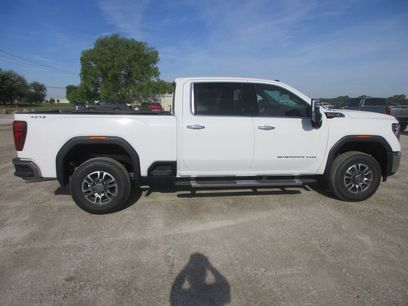 New 2026 GMC Sierra 2500 SLT w/ SLT Premium Package