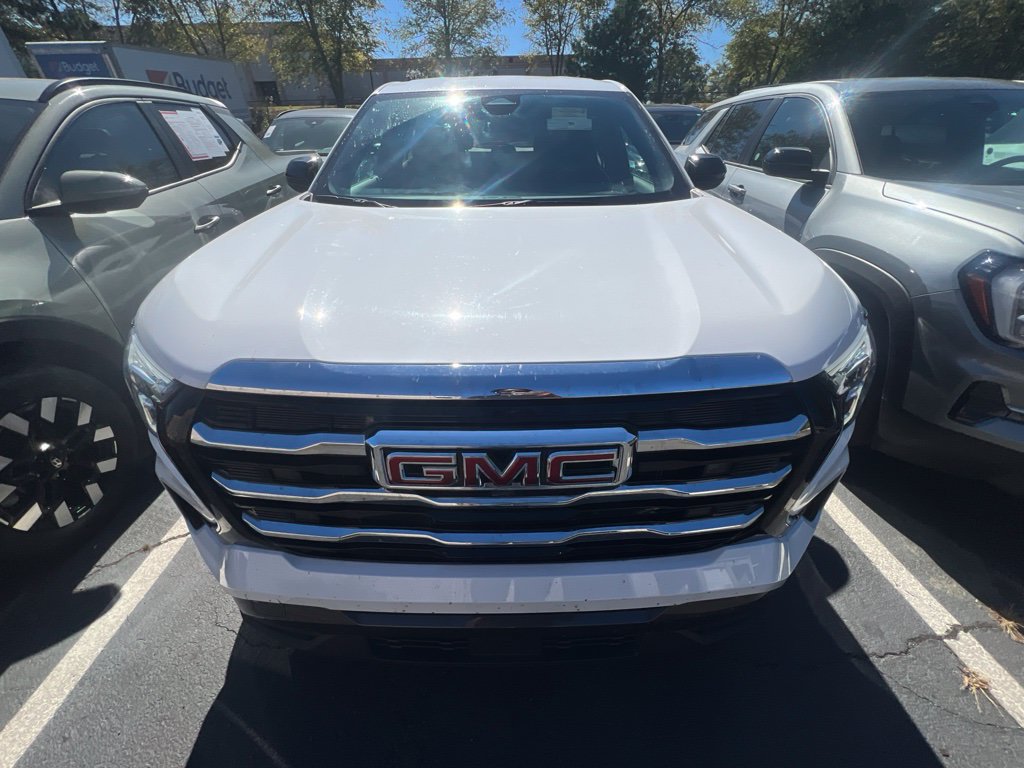 Used 2026 GMC Terrain Elevation FWD image 8