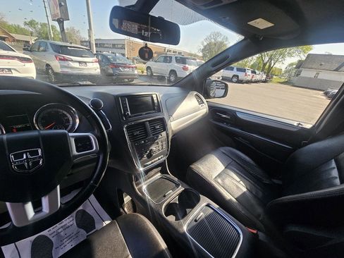 Used 2019 Dodge Grand Caravan GT FWD image 20