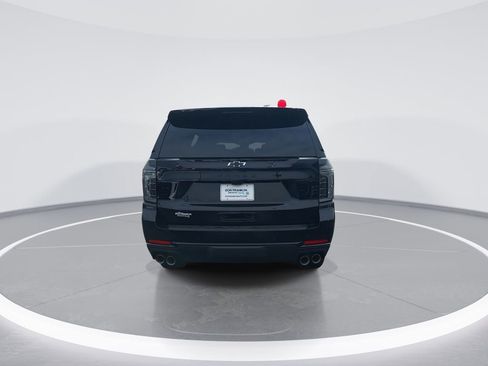 New 2026 Chevrolet Tahoe Z71 w/ Z71 Off-Road Package AWD/4WD image 7