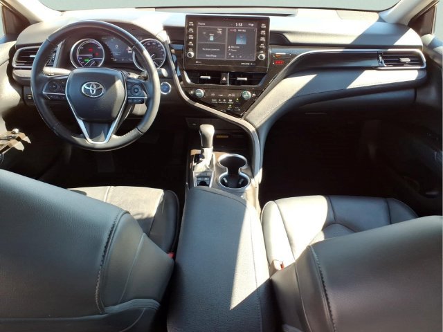 Used 2022 Toyota Camry XLE FWD image 21
