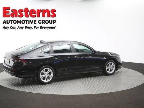 Used 2025 Honda Accord LX image 42