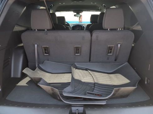 Certified 2023 Chevrolet Traverse LT FWD image 24